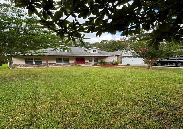 Photo 4 of Single family home for sale at 9209 Mcintyre Rd, Brooksville, FL 34601 | MLS# TB8526868 | Listing updated on 2026-08-04