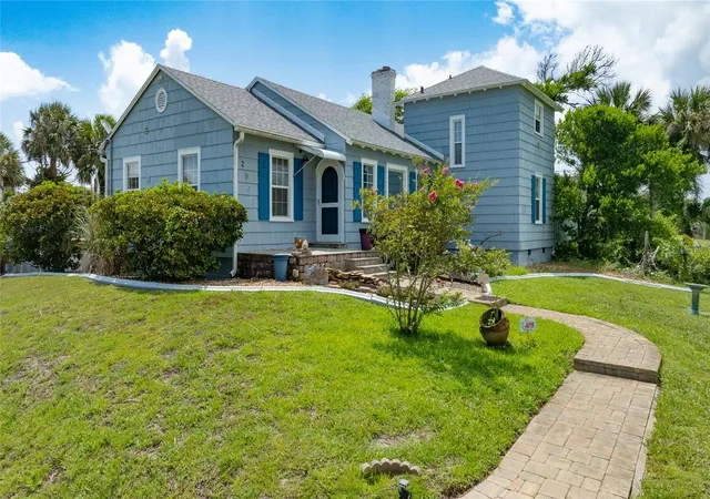 Homes for sale in Daytona Beach, FL | 2045 S Peninsula Dr, Daytona Beach, FL 32118 | MLS# O6423192