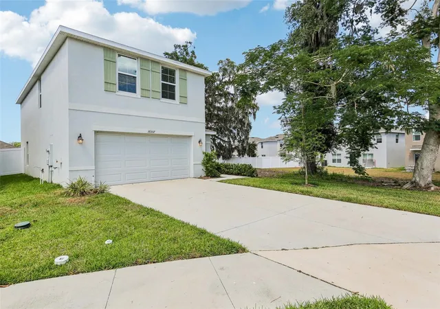 Photo 2 of Single family home for sale at 36557 Night Strawberry Ct, Dade City, FL 33525 | MLS# TB8526875 | Listing updated on 2026-09-23