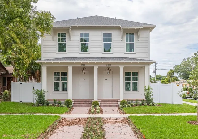 Photo 1 of Single family home for sale at 2460 1st Avenue S, St Petersburg, FL 33712 | MLS# TB8526891 | Listing updated on 2026-10-17