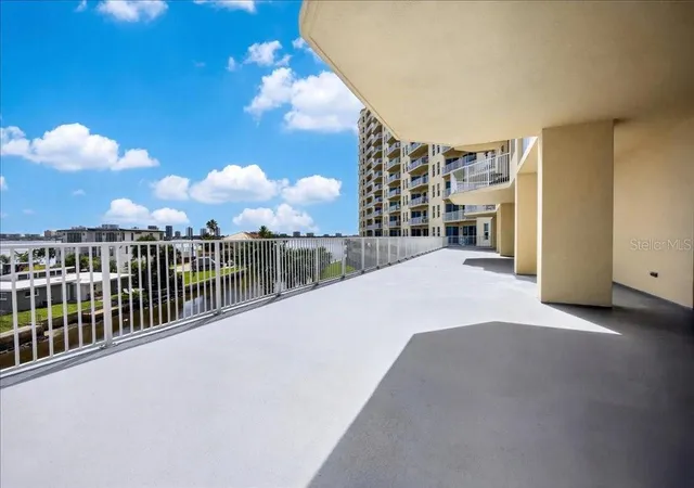 Homes for sale in South Daytona, FL | 2801 S Ridgewood Ave #806, South Daytona, FL 32119 | MLS# V4950091