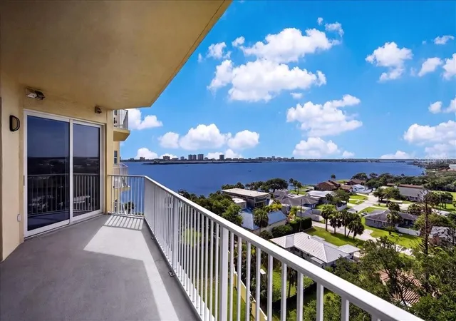 Homes for sale in South Daytona, FL | 2801 S Ridgewood Ave #806, South Daytona, FL 32119 | MLS# V4950091