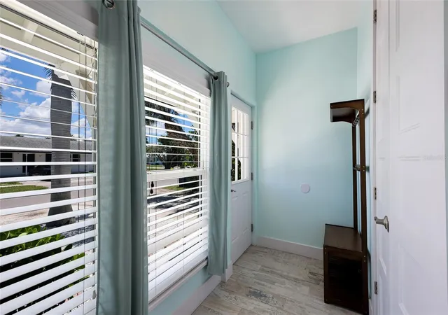 Photo 4 of Single family home for sale at 504 Spring Ave, Anna Maria, FL 34216 | MLS# A4699353 | Listing updated on 2026-08-23