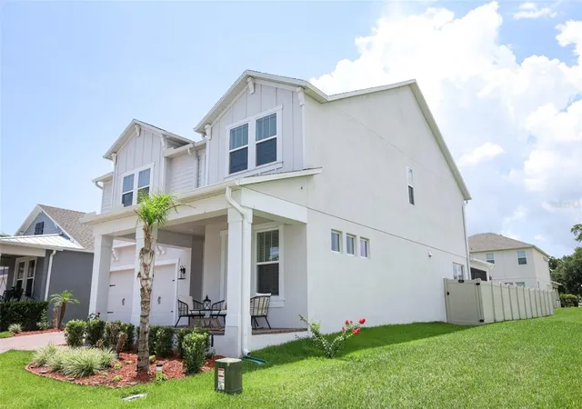 Photo 3 of Single family home for sale at 2010 Boss Hewett St, Oakland, FL 34787 | MLS# O6423216 | Listing updated on 2026-08-02