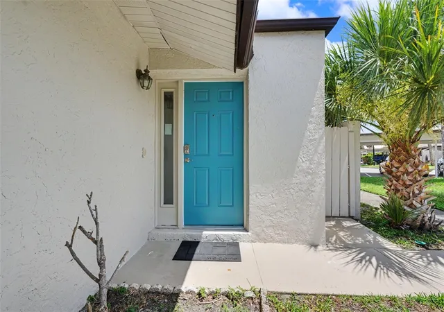 Homes for sale in Largo, FL | 1502 16th Cir Se, Largo, FL 33771 | MLS# TB8526928