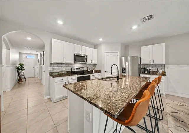 Photo 3 of Single family home for sale at 6708 Alder Rd, Harmony, FL 34773 | MLS# O6423226 | Listing updated on 2026-09-21