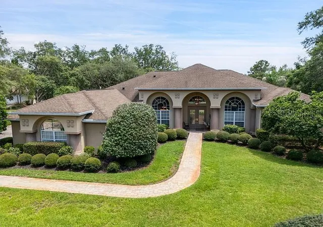 2nd image of 10470 Ramble Ridge Ct, Weeki Wachee, FL 34613 | MLS# W7887444