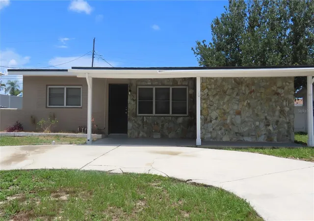2nd image of 12208 105th St, Largo, FL 33773 | MLS# TB8526939