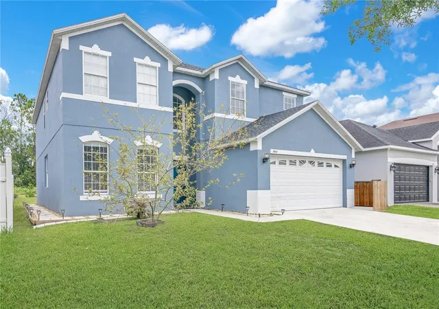 Photo 2 of Single family home for sale at 5047 Adair Oak Dr, Orlando, FL 32829 | MLS# O6423228 | Listing updated on 2026-07-18