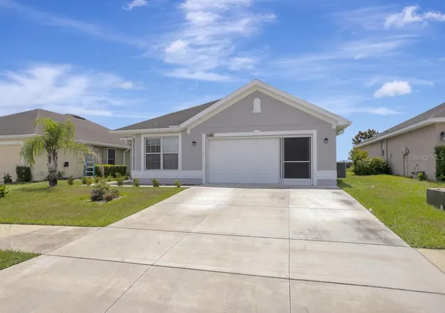 Photo 1 of Sale Pending at 7088 Wirevine Dr, Brooksville, FL 34602 | MLS# A4699361 | Listing updated on 2026-08-18