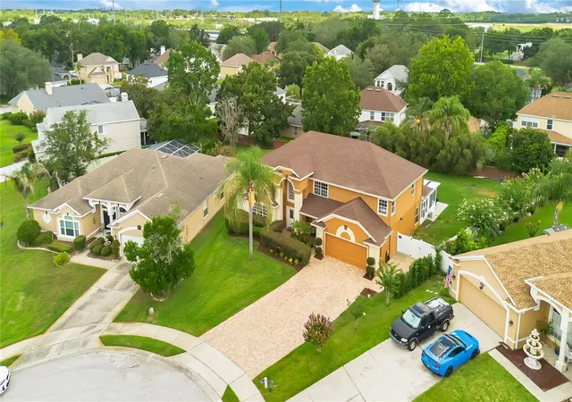 Homes for sale in Lake Mary, FL | 246 Bowling Green Ct, Lake Mary, FL 32746 | MLS# O6423250
