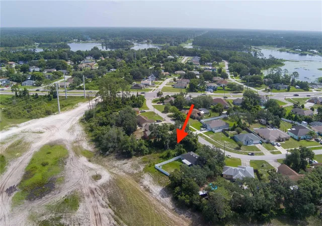 3rd image of 2599 Hillview Cir, Deltona, FL 32725 | MLS# O6423254