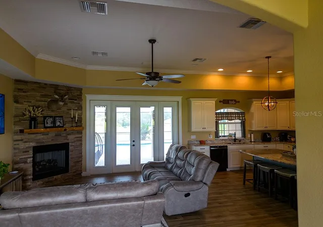 Photo 3 of Sale Pending at 19221 Baker Rd, Umatilla, FL 32784 | MLS# G5114788 | Listing updated on 2026-09-04