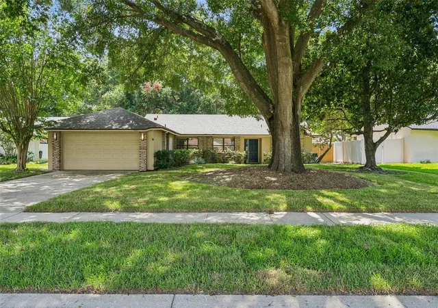 35th image of 9433 Palm Tree Dr, Windermere, FL 34786 | MLS# O6423262