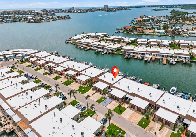 Photo 1 of Single family home for sale at 531 Boca Ciega Point Blvd S #531, St Petersburg, FL 33708 | MLS# TB8526985 | Listing updated on 2026-10-09