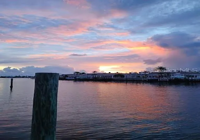 Listing Photo 3 - Condo for sale in building located at 531 Boca Ciega Pt Blvd S, ST PETERSBURG, FL 33708 - Unit #531