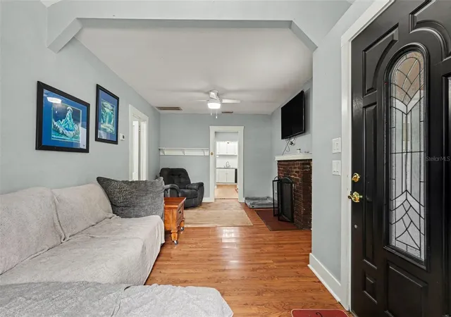 Photo 4 of Single family home for sale at 911 E 123rd Avenue, Tampa, FL 33612 | MLS# TB8526988 | Listing updated on 2026-08-28