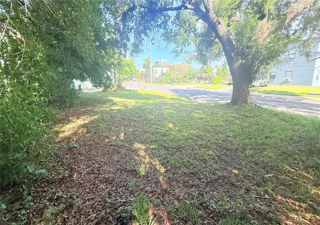 Photo 2 of Land for sale at 202 Mcquigg Ave, Orlando, FL 32805 | MLS# O6423267 | Listing updated on 2026-08-16