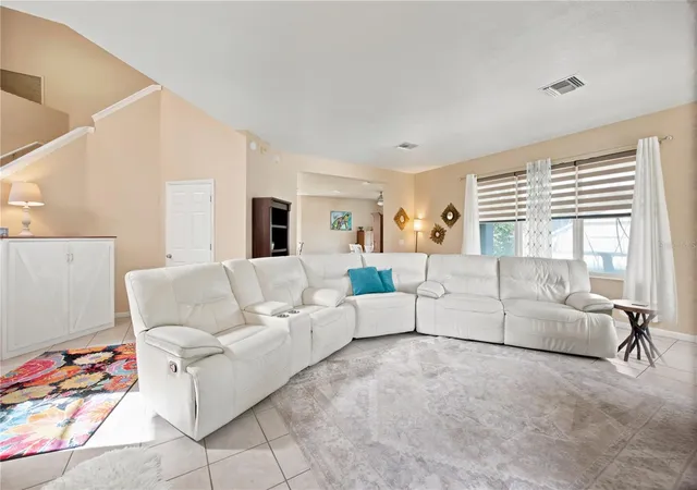 Photo 3 of Single family home for sale at 3970 Sw 51st Terrace, Ocala, FL 34474 | MLS# OM728078 | Listing updated on 2026-08-30