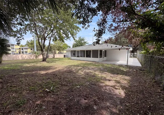 Photo 29 of Single family home for sale at 2401 Myakka Dr, ORLANDO, FL 32839 | MLS# O6423279 | Listing updated on 2026-10-07