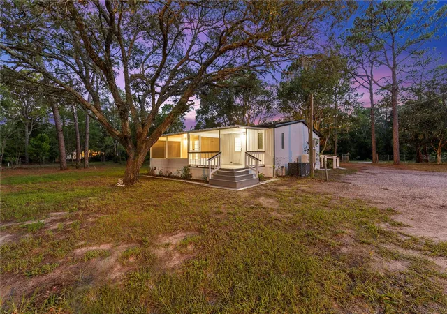 4th image of 17544 Galveston St, Spring Hill, FL 34610 | MLS# TB8527001