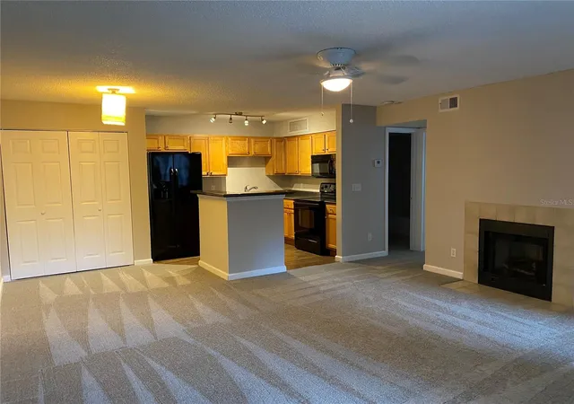 Homes for sale in Altamonte Springs, FL | 400 Lake Placid Ct #104, Altamonte Springs, FL 32701 | MLS# O6423281