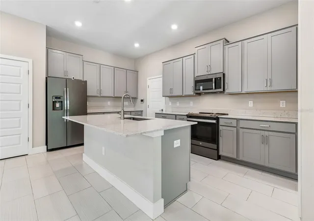 3rd image of 7409 S Kissimmee St, Tampa, FL 33616 | MLS# TB8527003