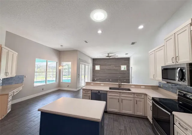 Homes for sale in Kissimmee, FL | 3100 Conrad Ct, Kissimmee, FL 34744 | MLS# O6423286
