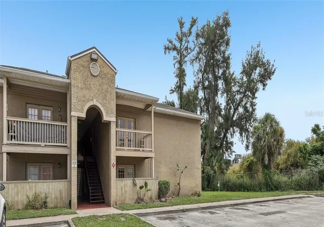 Photo 2 of Condo for sale at 305 Wymore Rd #208, Altamonte Springs, FL 32714 | MLS# G5114793 | Listing updated on 2026-09-22