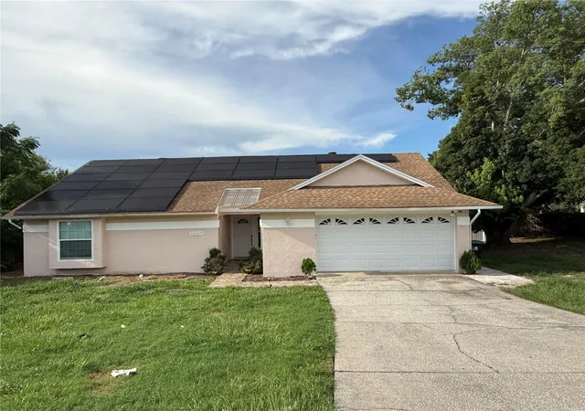 Photo 1 of Single family home for sale at 2665 Staley Ct, Orlando, FL 32818 | MLS# O6423301 | Listing updated on 2026-07-18
