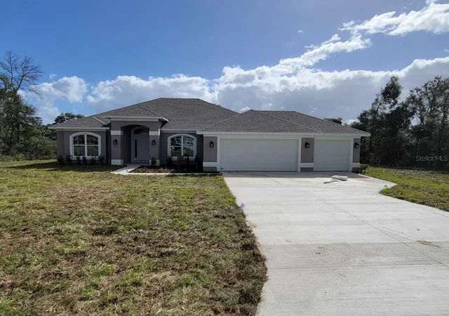 Photo 2 of Single family home for sale at 4404 Sw 110th Street, Ocala, FL 34476 | MLS# OM728081 | Listing updated on 2026-10-29