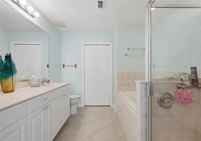 Homes for sale in Fort Myers, FL | 3010 Meandering Way, Fort Myers, FL 33905 | Houzeo