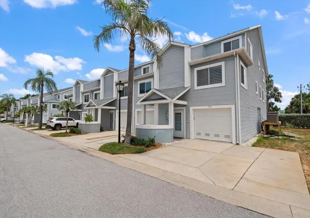 Homes for sale in Indian Rocks Beach, FL | 901 Harbour House Dr, Indian Rocks Beach, FL 33785 | MLS# TB8527032