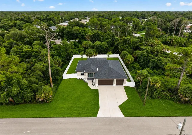 Photo 3 of Single family home for sale at 3772 Parkins Ter, North Port, FL 34286 | MLS# TB8527037 | Listing updated on 2026-09-17