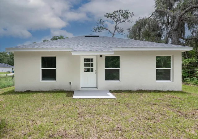 3rd image of 520 W Beresford Ave, Deland, FL 32720 | MLS# O6423329