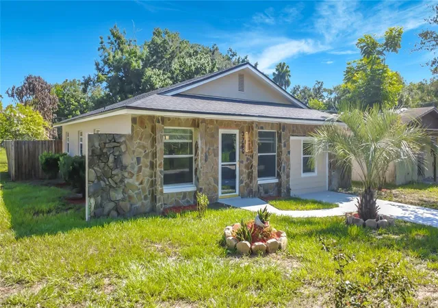 Homes for sale in Sanford, FL | 3700 Washington St, Sanford, FL 32771 | MLS# V4950097