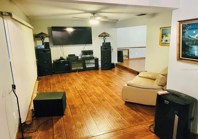 4th image of 211 Stevenage Dr, Longwood, FL 32779 | MLS# O6423331