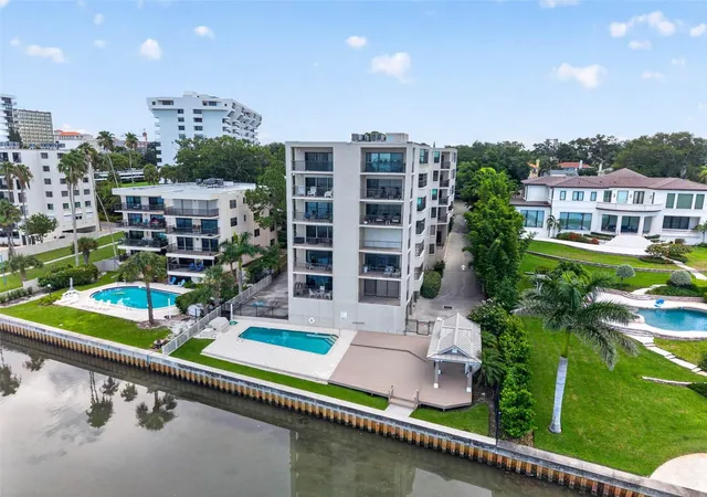 1st image of 602 Lime Ave #101, Clearwater, FL 33756 | MLS# TB8527048