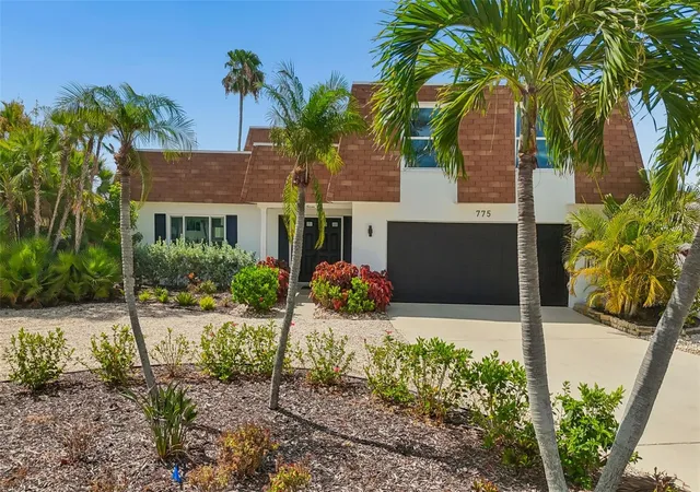 Homes for sale in Treasure Island, FL | 755 Capri Blvd, Treasure Island, FL 33706 | MLS# TB8527052