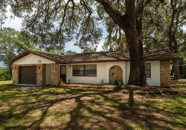 Photo 2 of Single family home for sale at 121 Serena Cir, Melrose, FL 32666 | MLS# GC541786 | Listing updated on 2026-09-02