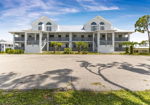 2nd image of 6800 Placida Rd #281, Englewood, FL 34224 | MLS# D6148017