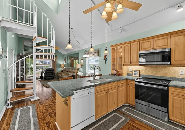 5th image of 6800 Placida Rd #281, Englewood, FL 34224 | MLS# D6148017