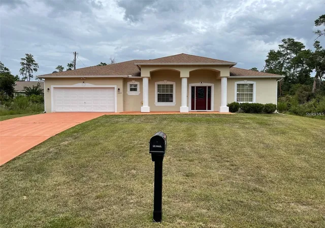 Photo 1 of Single family home for sale at 15747 Sw 47th Avenue Rd, Ocala, FL 34473 | MLS# OM728090 | Listing updated on 2026-09-02