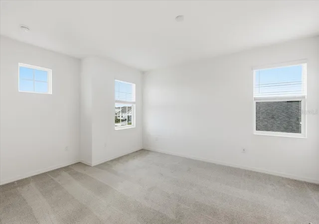 Photo 4 of Sale Pending at 167 Bottle Brush Dr, Haines City, FL 33844 | MLS# O6423360 | Listing updated on 2026-09-17