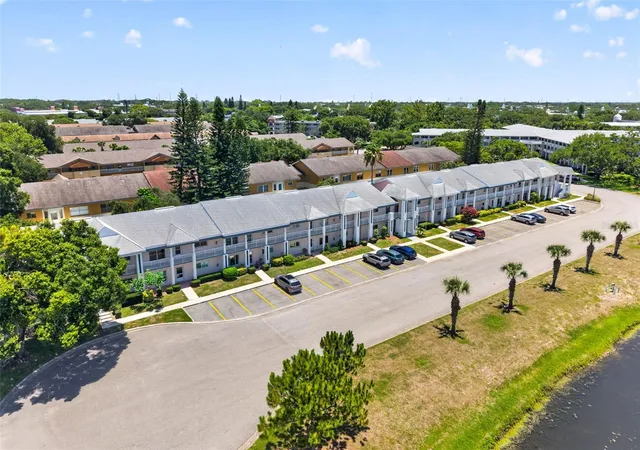 2nd image of 2291 Americus Blvd W #25, Clearwater, FL 33763 | MLS# TB8527083