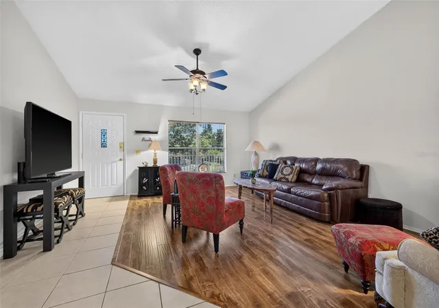 5th image of 2291 Americus Blvd W #25, Clearwater, FL 33763 | MLS# TB8527083