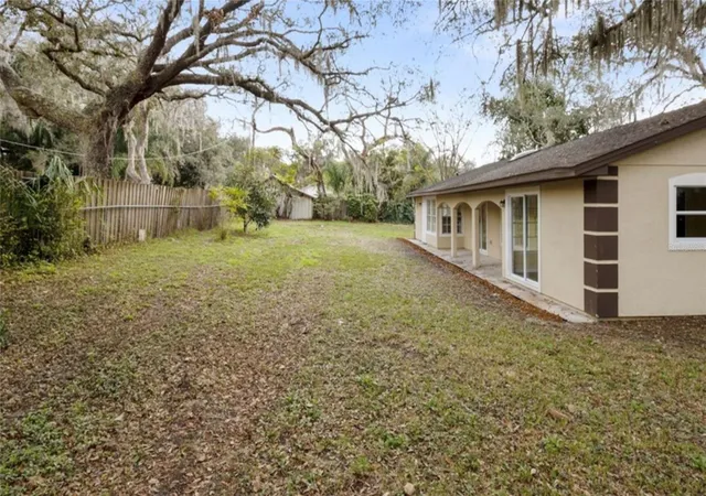 Photo 3 of Single family home for sale at 210 Pearl St, Mascotte, FL 34753 | MLS# TB8527091 | Listing updated on 2026-09-26