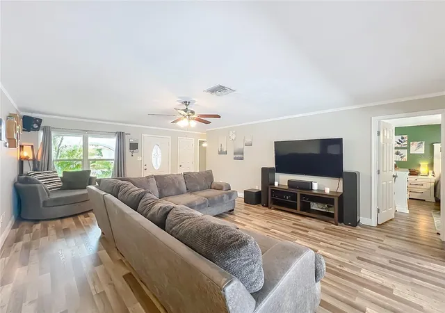 4th image of 1523 Canterbury Cir, Casselberry, FL 32707 | MLS# O6423372