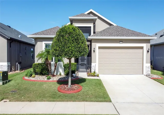 1st image of 8665 E Bridgeport Bay Cir, Mount Dora, FL 32757 | MLS# G5114801