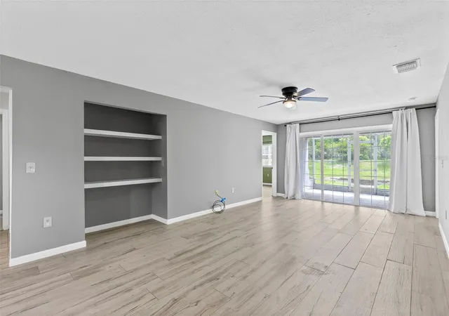 Photo 4 of Condo for sale at 4102 Clubside Dr, Longwood, FL 32779 | MLS# O6423379 | Listing updated on 2026-10-08